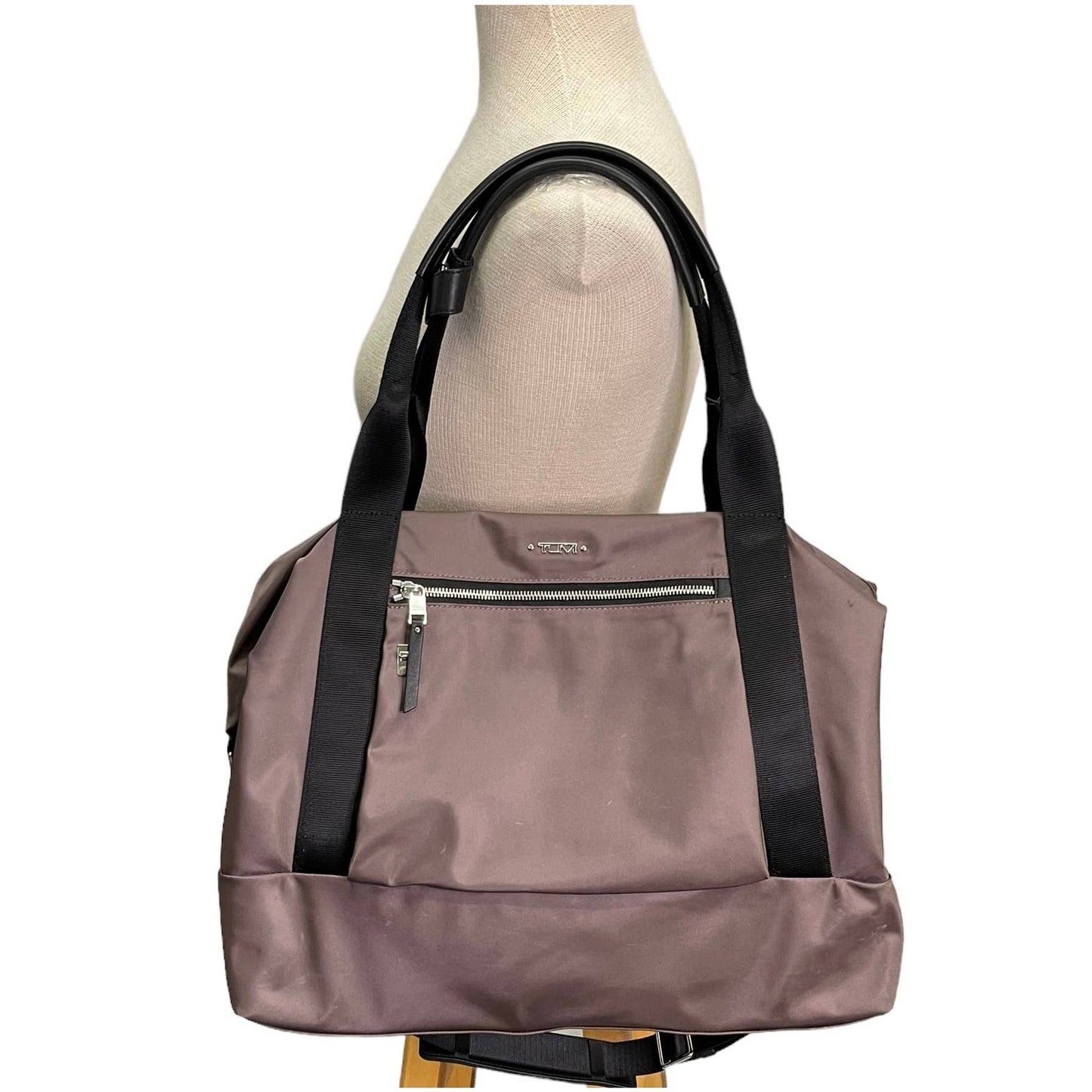 Tumi Dumont Mauve Duffle Bag Travel Carry On - Premium from Tumi - Just $259.0! Shop now at Finds For You