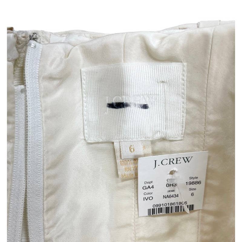 J Crew Strapless Silk Taffeta Pleated Wedding Dress Size 6 New Ivory - Premium from J. Crew - Just $299.0! Shop now at Finds For You