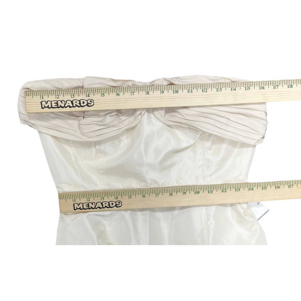 J Crew Strapless Silk Taffeta Pleated Wedding Dress Size 6 New Ivory - Premium from J. Crew - Just $299.0! Shop now at Finds For You
