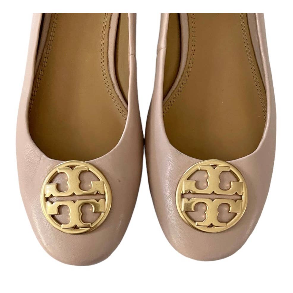 Tory Burch Chelsea Logo 25mm Ballet Flats Shoes Leather Size 8 Nude - Premium from Tory Burch - Just $239.00! Shop now at Finds For You