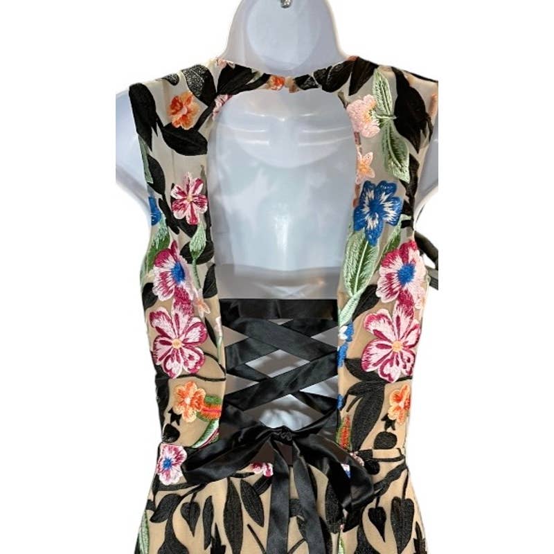 Dress The Population Holland Embroidered Floral Midi Dress Size Small New - Premium from Dress The Population - Just $229.0! Shop now at Finds For You