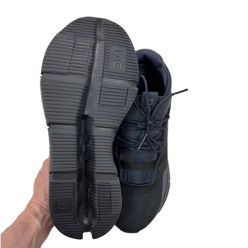 On Cloudnova Mesh and Neoprene Running Shoes Sneakers Size 9 - Premium from On Cloud - Just $159.0! Shop now at Finds For You
