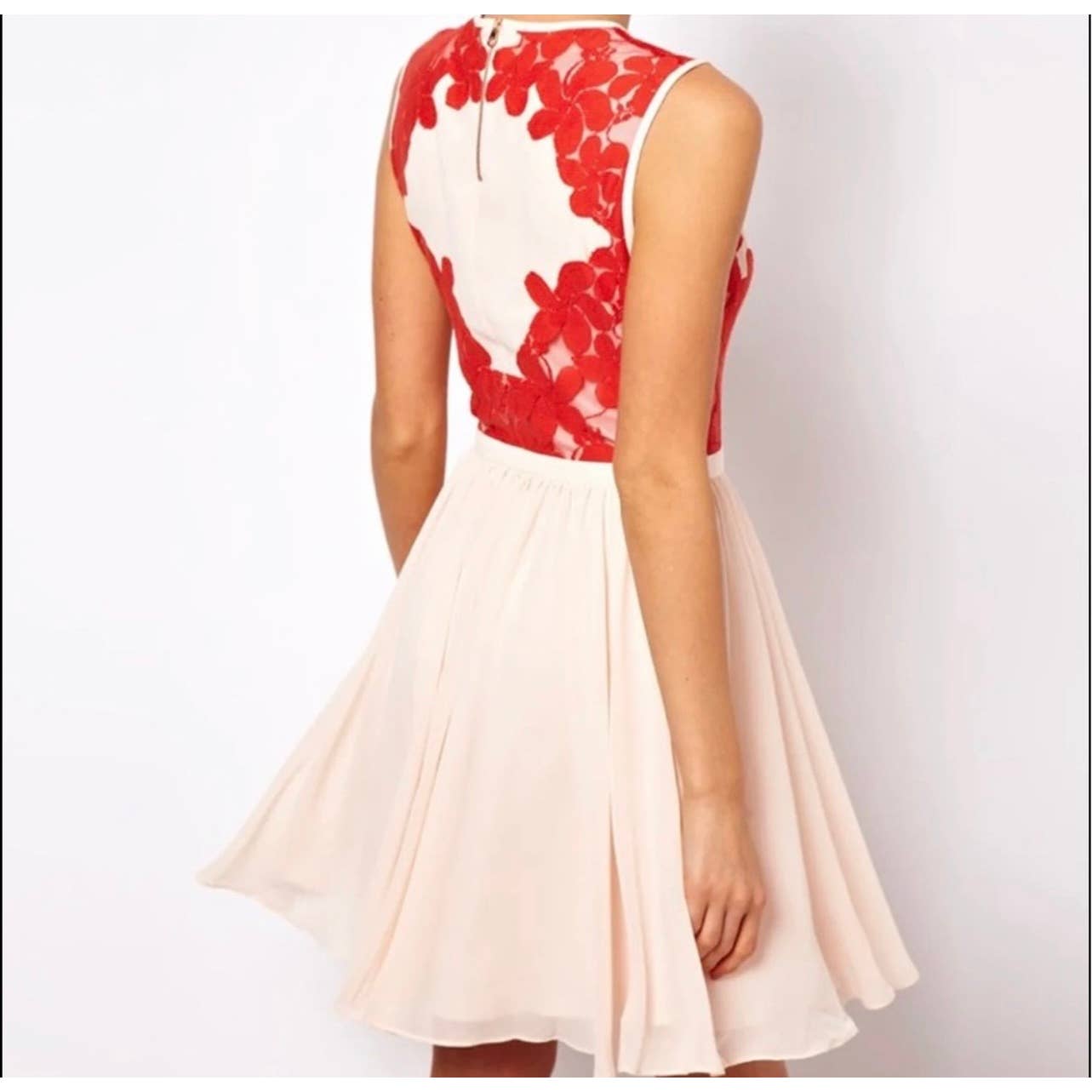 Ted Baker Vember Lace Chiffon Dress Size 1 Ted 4 US - Premium from Ted Baker - Just $149.0! Shop now at Finds For You