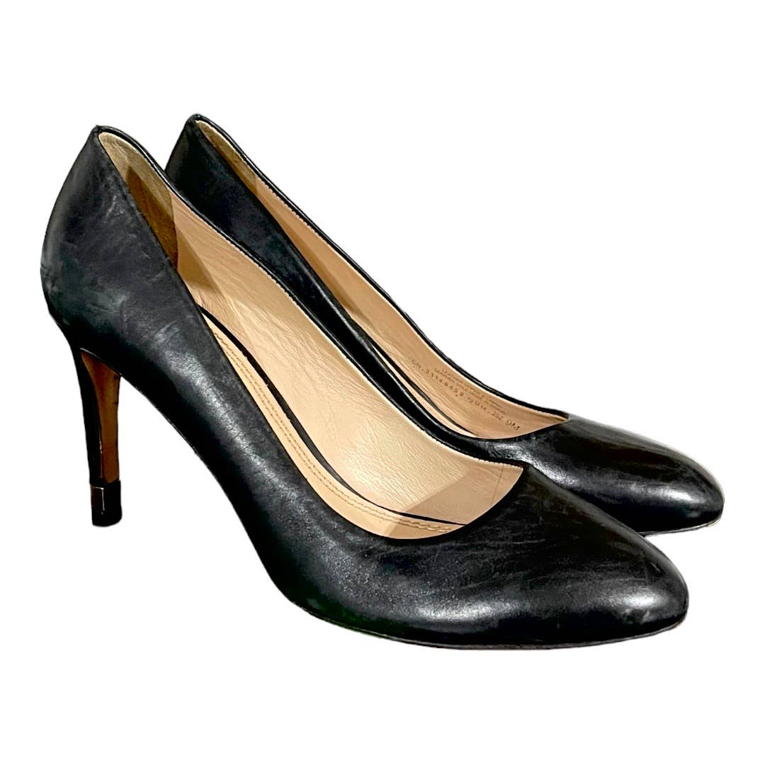Tory Burch Round Toe Leather Pumps Heels Shoes Size 9 Gold Logo - Premium from Tory Burch - Just $119.00! Shop now at Finds For You