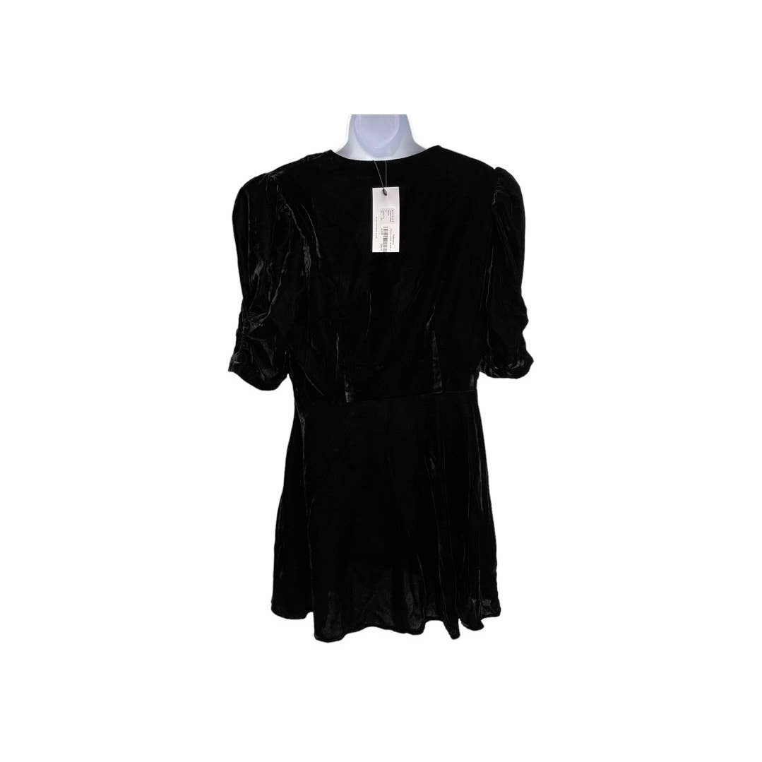 Rhode Leanna Twist Front Velvet Dress Size Large Black New - Premium from Rhode - Just $299.0! Shop now at Finds For You