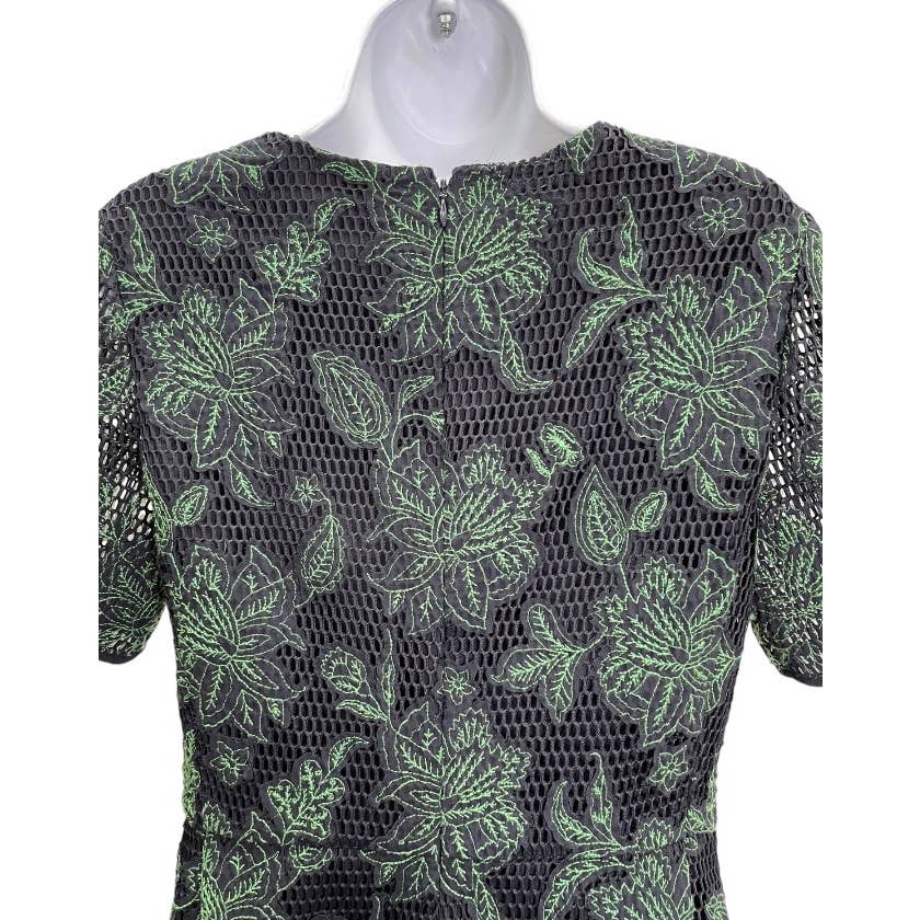 Tory Burch Appliqué Lace Fishnet Short Sleeve Dress Size 8 - Premium from Tory Burch - Just $119.0! Shop now at Finds For You