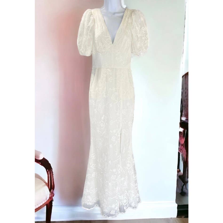 Dress The Population Off White Lace Trumpette Gown Dress Bohemian Festival S - Premium from Dress The Population - Just $129.0! Shop now at Finds For You