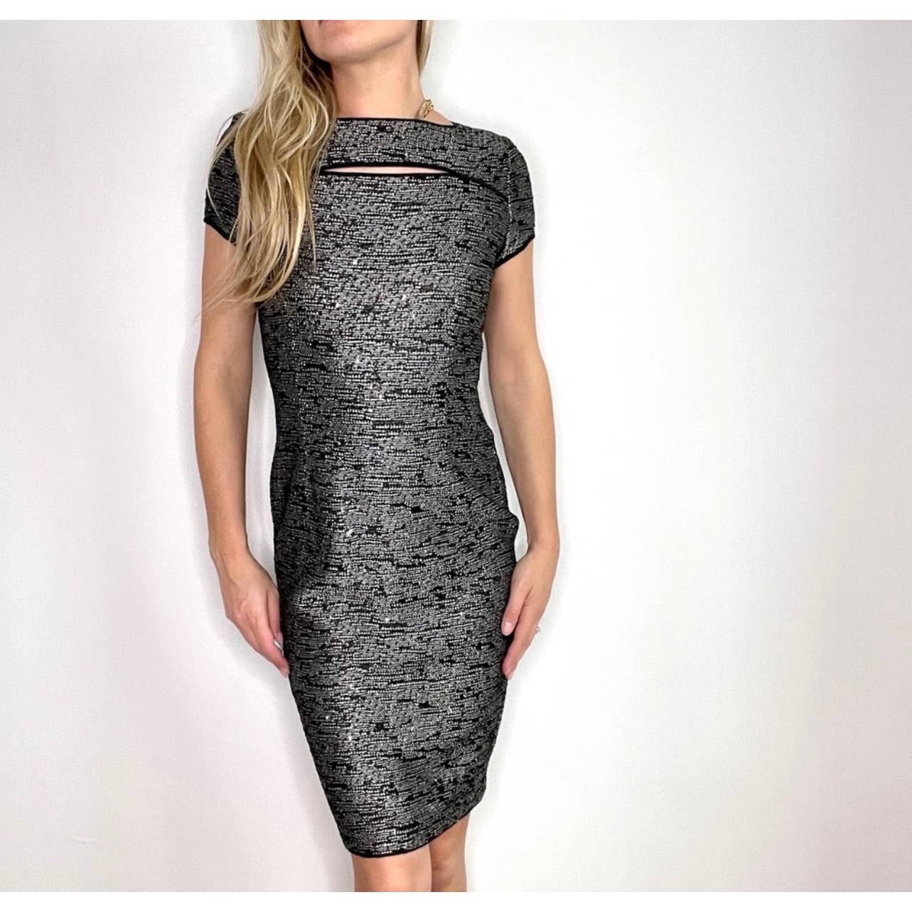 St John Sparkly Key Hole Knit Dress Size 16 Plus Size - Premium from St. John - Just $189.0! Shop now at Finds For You