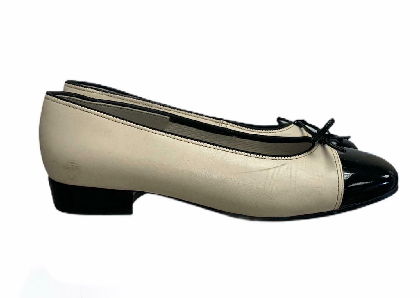 ARA Cap Toe Pumps Block Heels Leather Comfort Size 7 US 4.5 UK Black Ivory - Premium Clothing, Shoes & Accessories:Women:Women's Shoes:Heels from ara - Just $18.17! Shop now at Finds For You