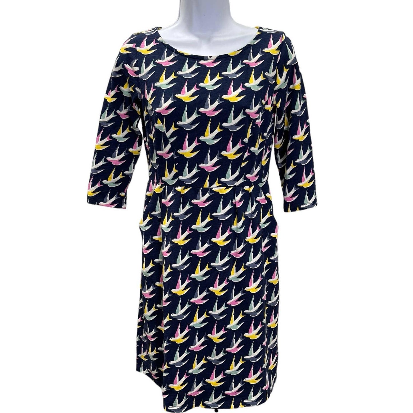 Boden Brittish Style Penny Jersey Dress J0074 Navy Swallows Birds 4P US 8P UK - Premium from Boden - Just $74.0! Shop now at Finds For You