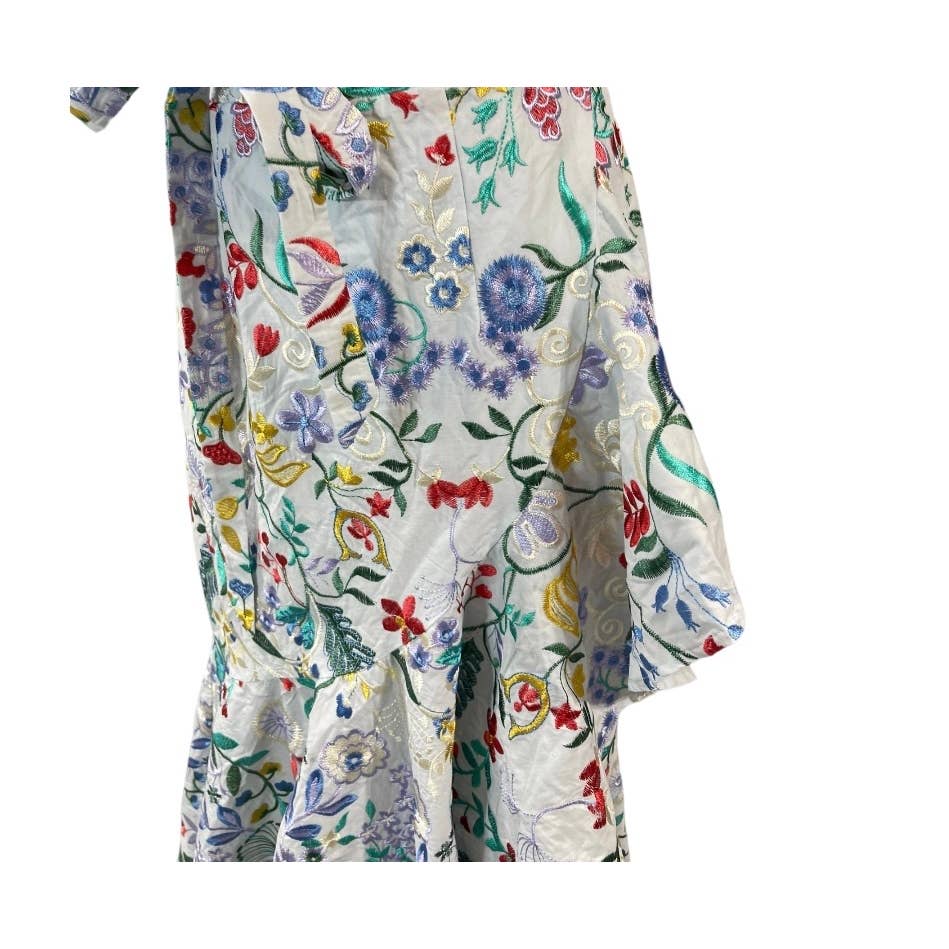 Dress The Population Salome Embroidered Wrap Midi Dress Size XS New - Premium from Dress The Population - Just $179! Shop now at Finds For You