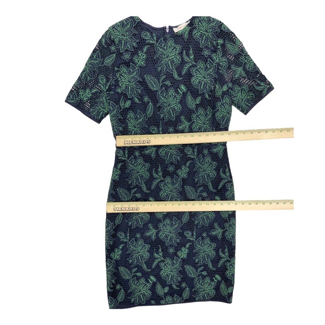 Tory Burch Appliqué Lace Fishnet Short Sleeve Dress Size 8 - Premium from Tory Burch - Just $119.0! Shop now at Finds For You