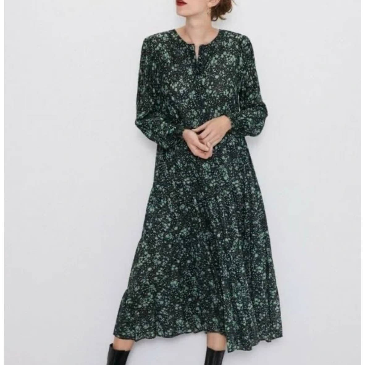 zara green floral midi dress Zara Floral Midi Dress Fashion Pov