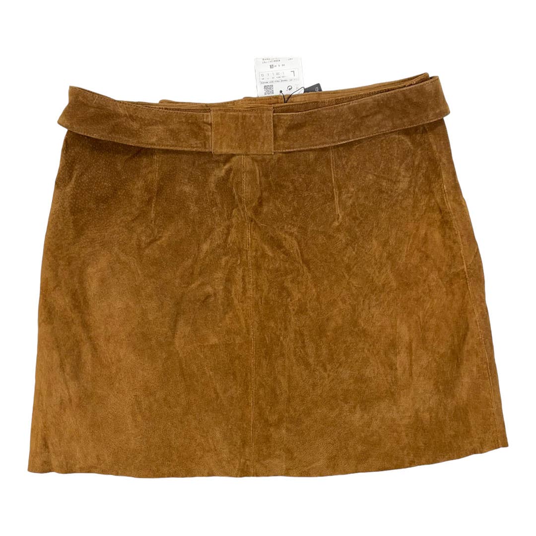 Zara Snap Front Suede Mini Skirt Size Large Brown New - Premium  from ZARA - Just $45.0! Shop now at Finds For You
