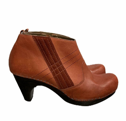 Anthropologie Schuler & Sons Philadelphia Clog Style Ankle Boots 8.5 Cider Press - Premium Clothing, Shoes & Accessories:Women:Women's Shoes:Boots from Schuler Sons - Just $43.92! Shop now at Finds For You