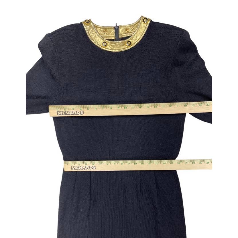 Vintage 90's St. John Marie Gray Santana Knit Leather Trim Dress Size 12 Finds For You Vintage 90's St. John Marie Gray Santana Knit Leather Trim Dress Size 12 Finds For You