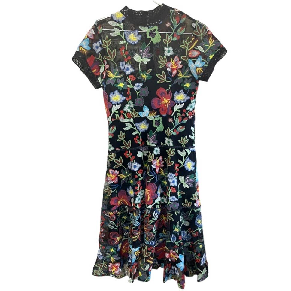 vone embroidered dress Anthropologie Vone Floral Embroidered Midi Dress Size 12