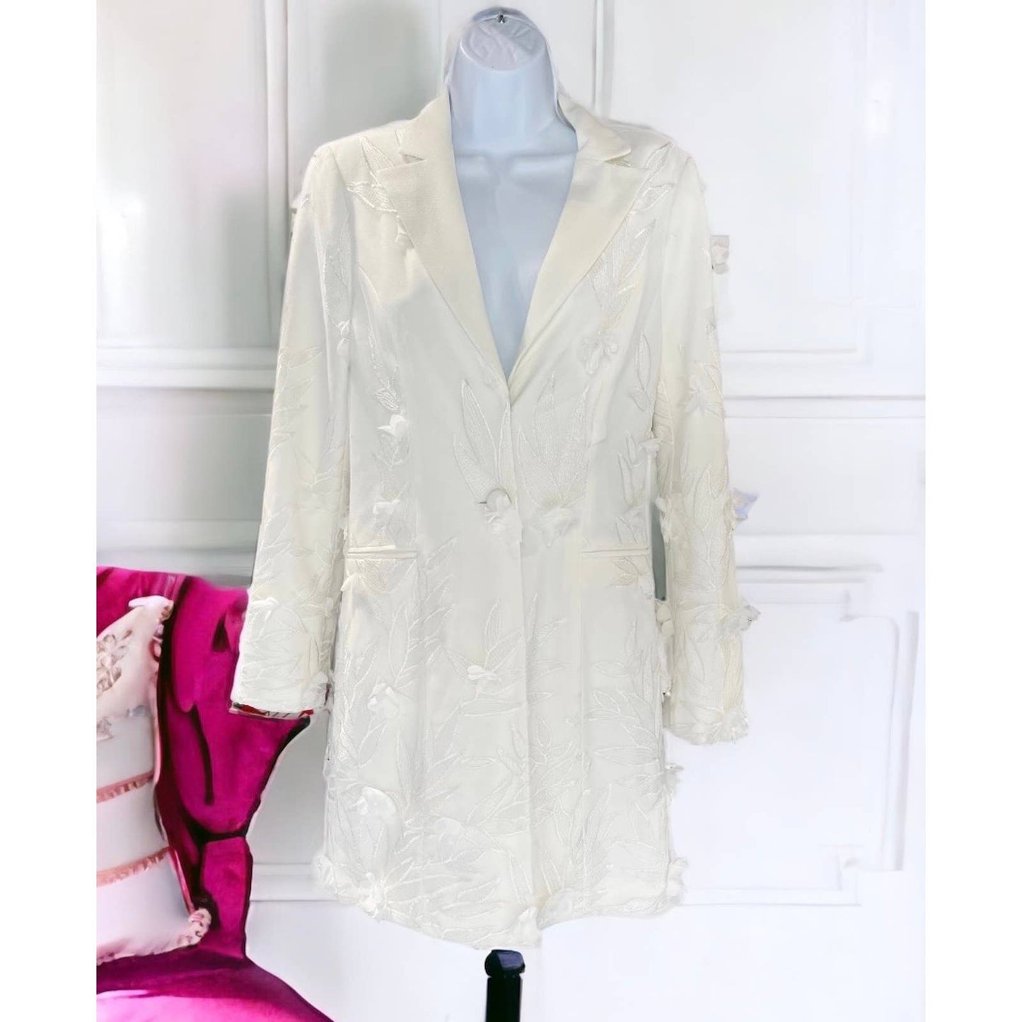 Dress The Population Blazer Appliqué Mini Dress Size  Extra Small Off White - Premium  from Dress The Population - Just $159.0! Shop now at Finds For You
